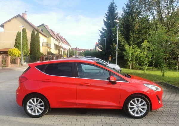 Ford Fiesta cena 38890 przebieg: 120700, rok produkcji 2017 z Złotoryja małe 497